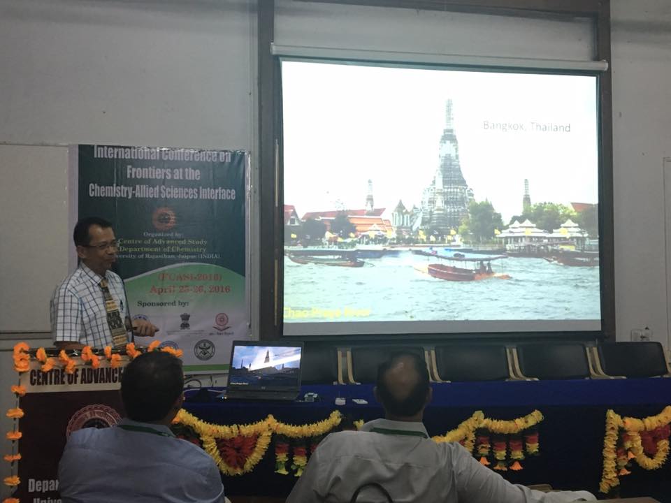 รศ.ดร. ศักดิ์สิทธิ์ จันทร์ไทย  ได้รับเชิญเป็น Invited lecture  บรรยายพิเศษเรื่อง “Physical and structural property of nanocrystalline hydroxyapatite from fish scale waste and its adsorption applications”